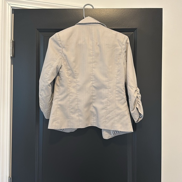 Papaya light grey blazer size small - Picture 2 of 2